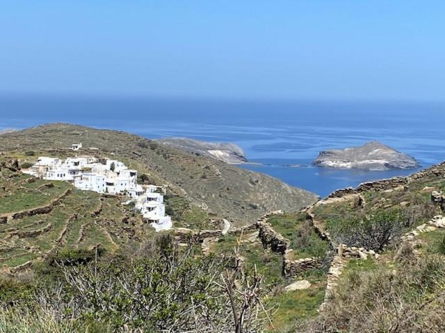 Serenity Living Platia, Tinos Eksteriør billede