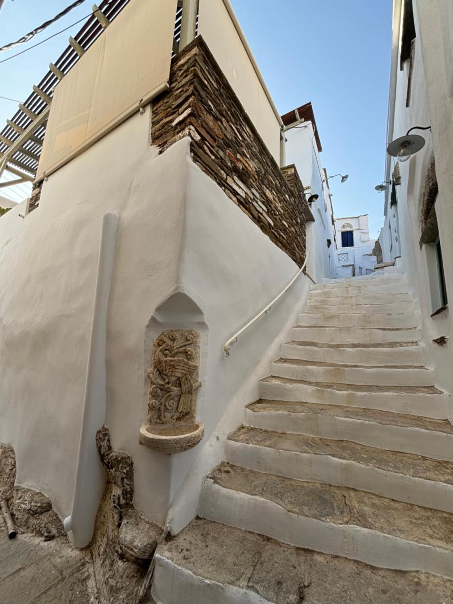 Serenity Living Platia, Tinos Eksteriør billede